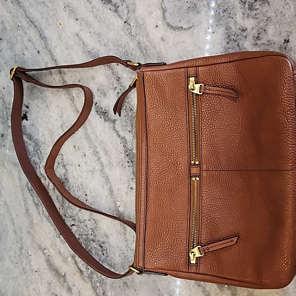 NWOT Fossil Elise pebbled Brown Leather Crossbody Bag